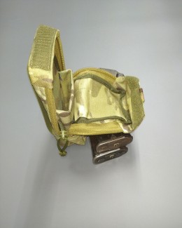 Закрытый подсумок под 2 магазина АК с патч-панелью. Расцветка мультикам.