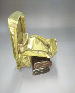 Закрытый подсумок под 2 магазина АК с патч-панелью. Расцветка мультикам.