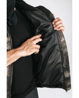 Жилетка мужская утеплённая. Камуфляж Ольха Чёрный.