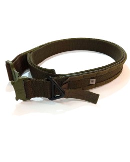 Поясной тактический ремень с пластиковым усилением.